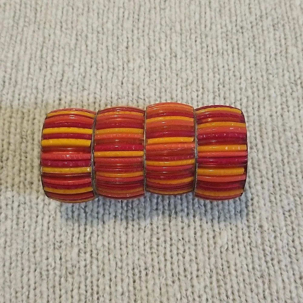 8 Crate&Barrel Napkin Rings Set